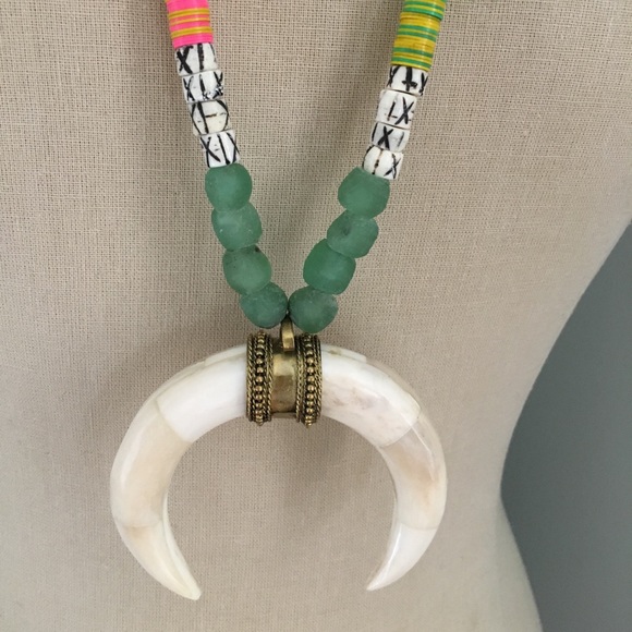 Theodosia Jewelry Fashion Horn Necklace - Picture 2 of 4